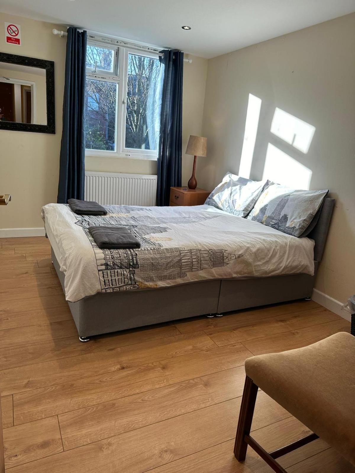 Luton Town House Near Airport Apartment Luaran gambar