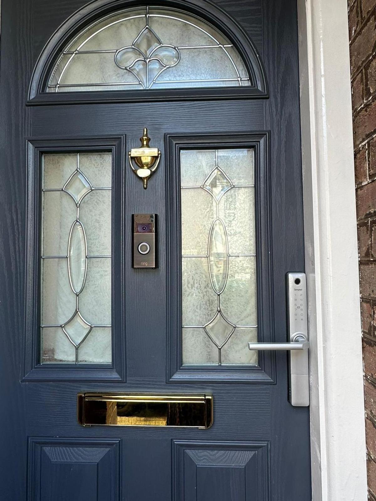 Luton Town House Near Airport Apartment Luaran gambar