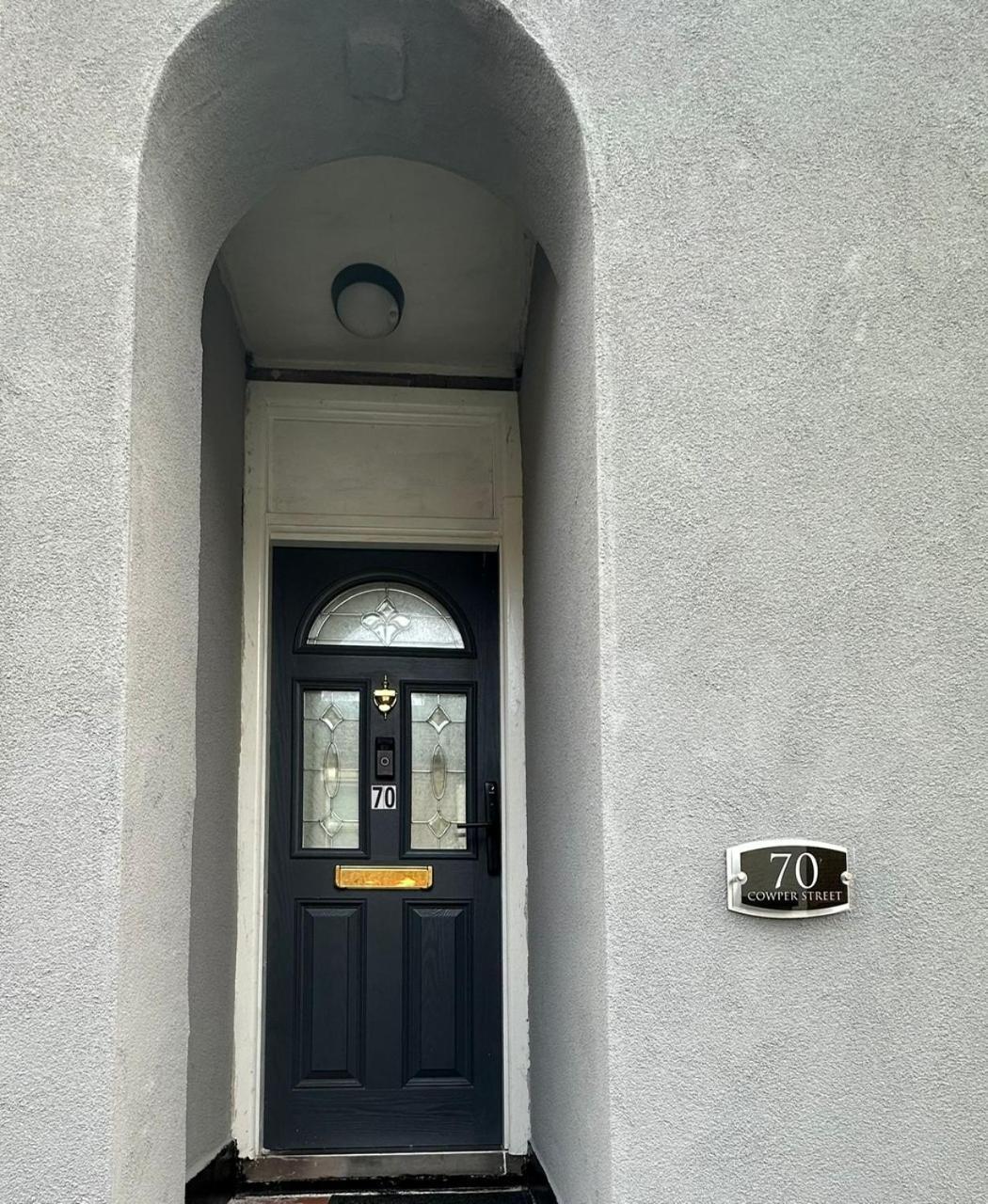 Luton Town House Near Airport Apartment Luaran gambar