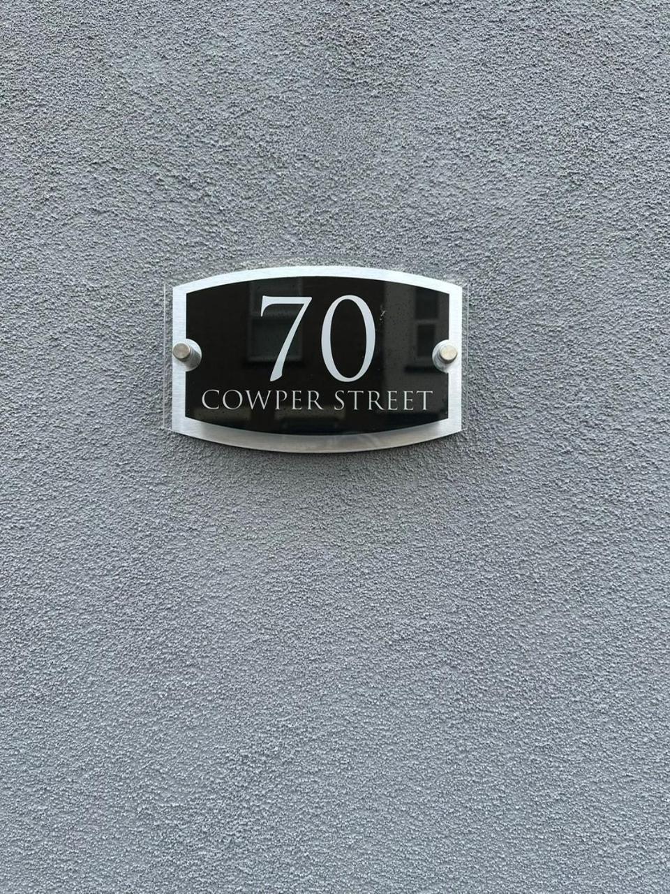 Luton Town House Near Airport Apartment Luaran gambar
